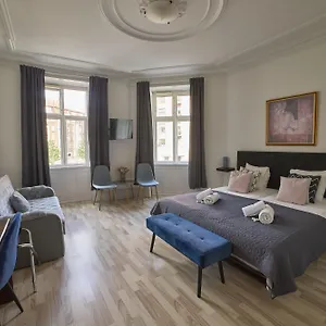 https://hotel-amager.copenhagenhotelselect.com
