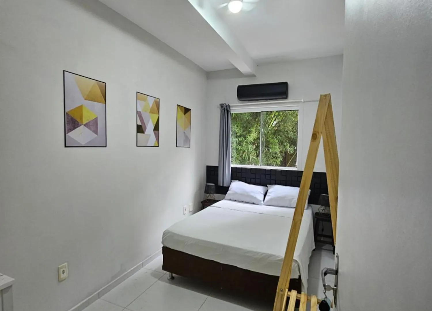 Hostal Forest House Beach Florianópolis