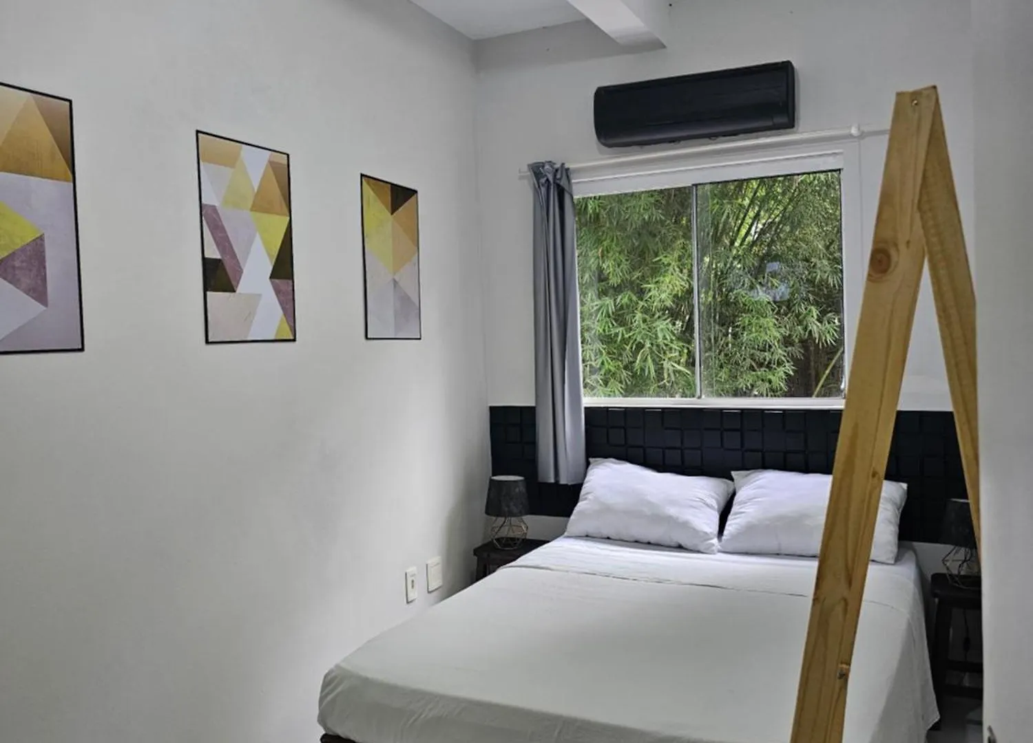 Hostal Forest House Beach Florianópolis